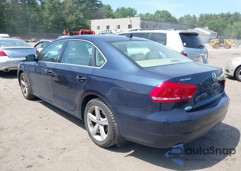 2013 Volkswagen Passat 2.5L Se from USA, damaged, VIN 1VWBP7A37DC111202